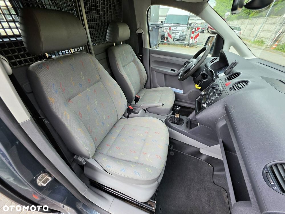 Volkswagen Caddy - 17
