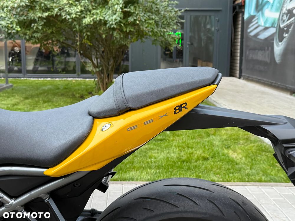 Suzuki GSX - 15