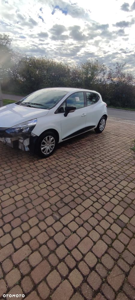 Renault Clio - 5