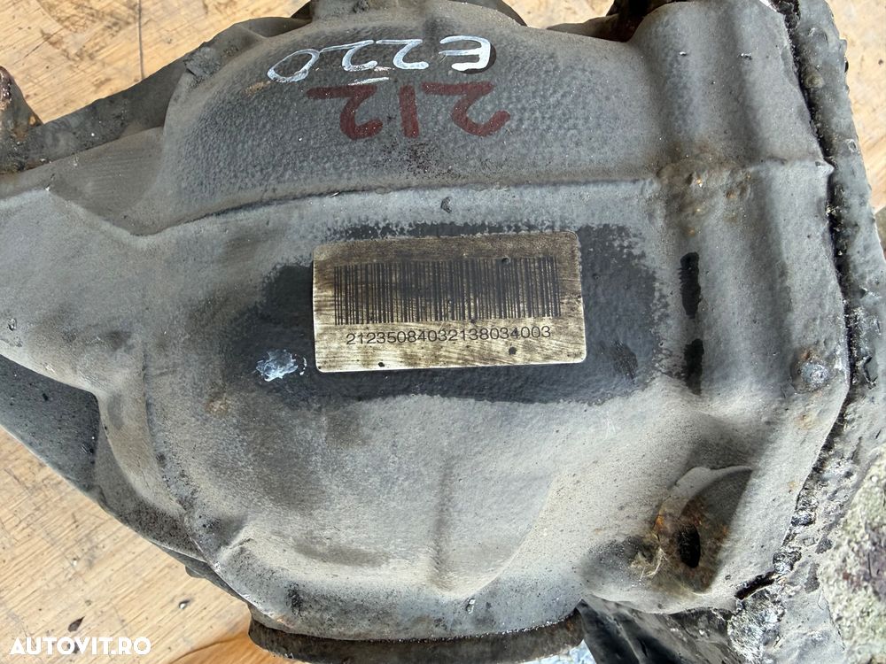 Diferential spate mercedes e class w212 cod a2123508403 - 3
