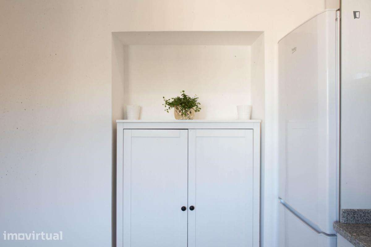 Quarto - localizado em Paranhos Porto - Grande imagem: 5/16