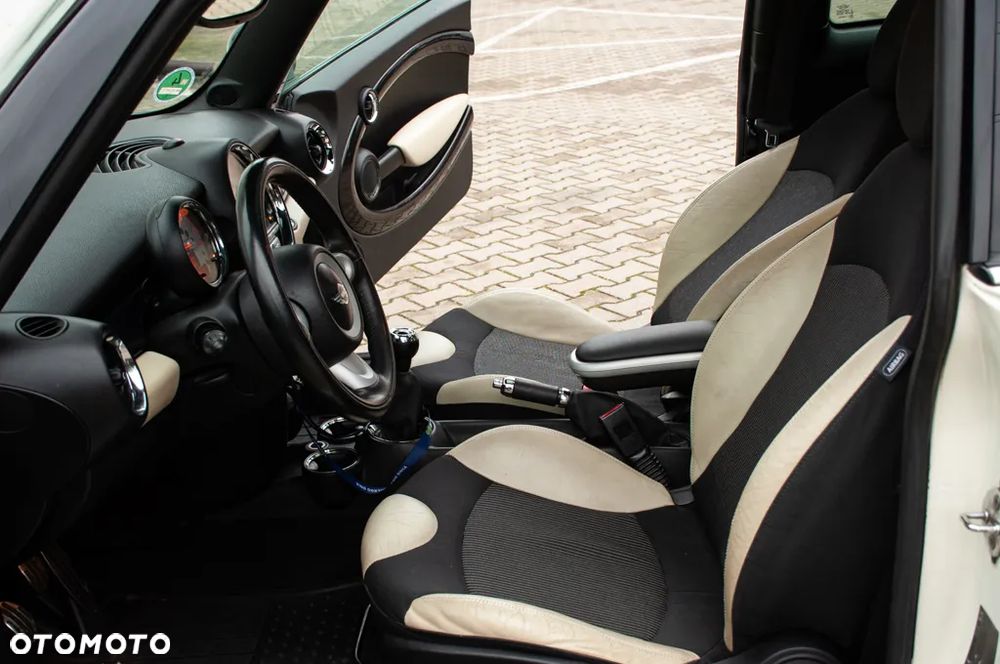 MINI Cooper S 50 Camden - 25