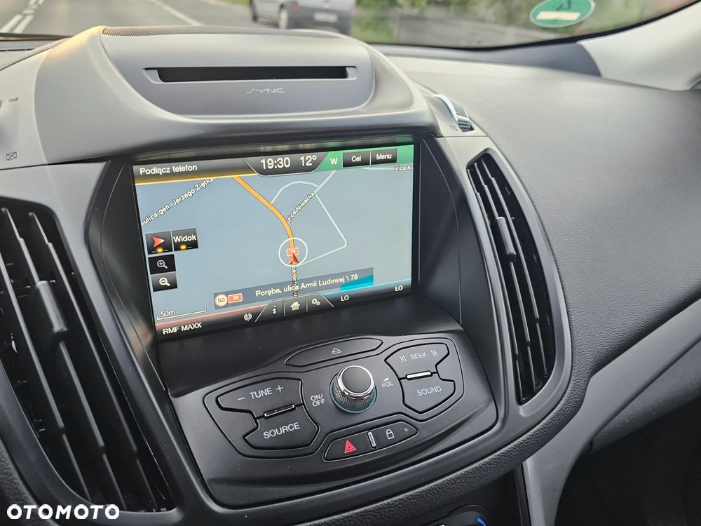 Ford Kuga 1.5 EcoBoost 2x4 SYNC - 22