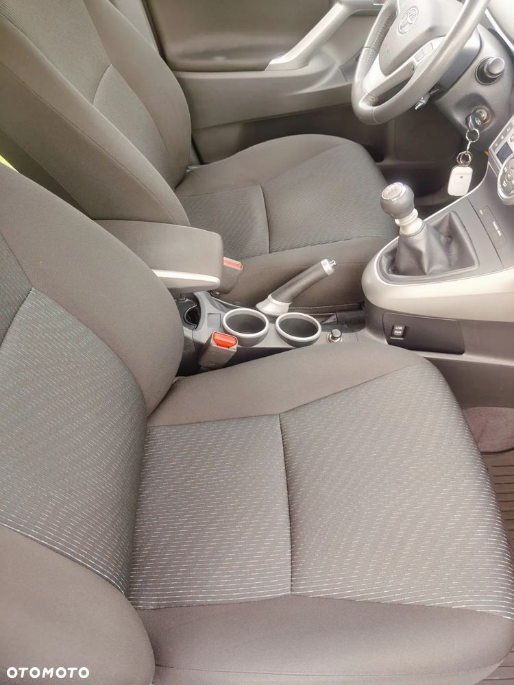 Toyota Verso 1.8 5-Sitzer Comfort - 8