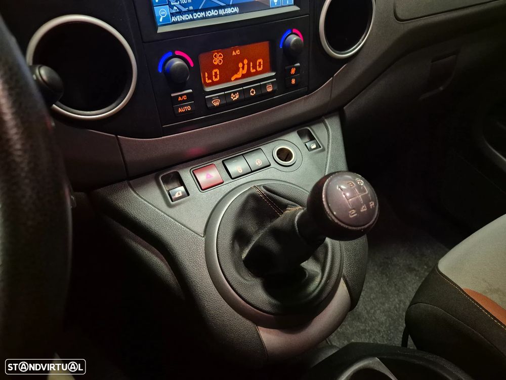 Peugeot Partner 1.6 BlueHDi Style - 29