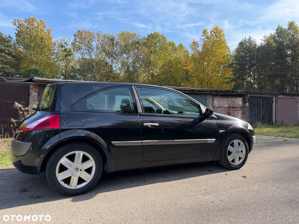 Renault Megane II 1.6 16V Confort Authentique - 1
