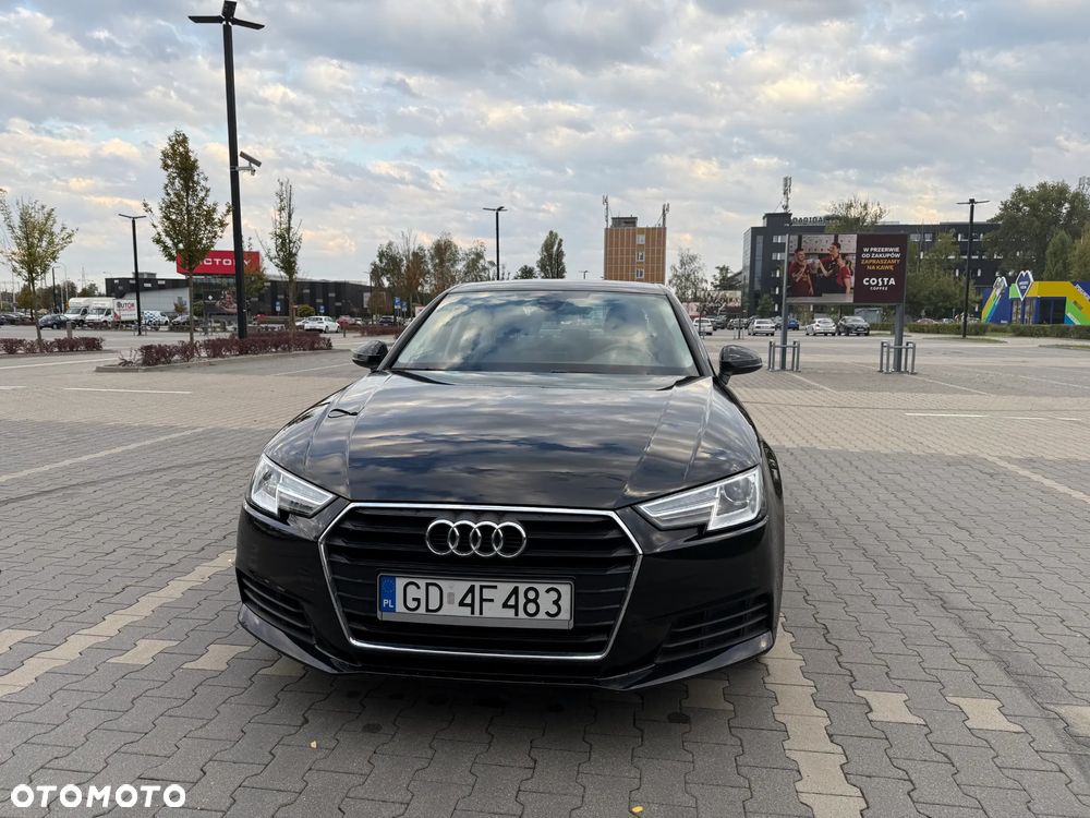 Audi A4 Limousine - 3