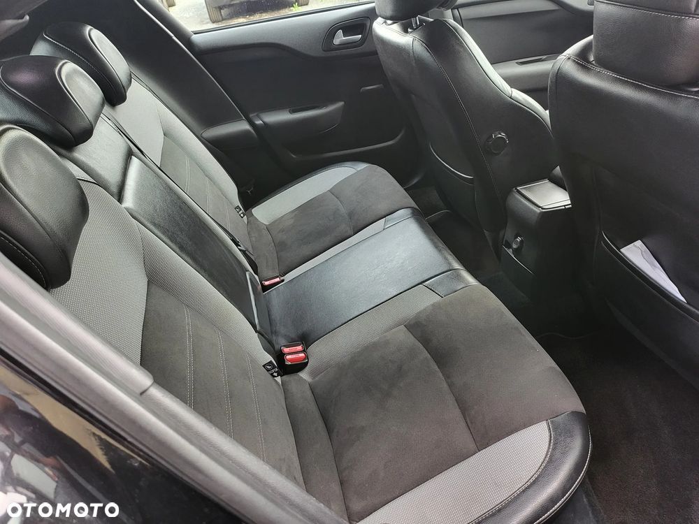 Citroën DS4 Cross 1.6 BlueHDi Be Chic S&S EAT6 - 4