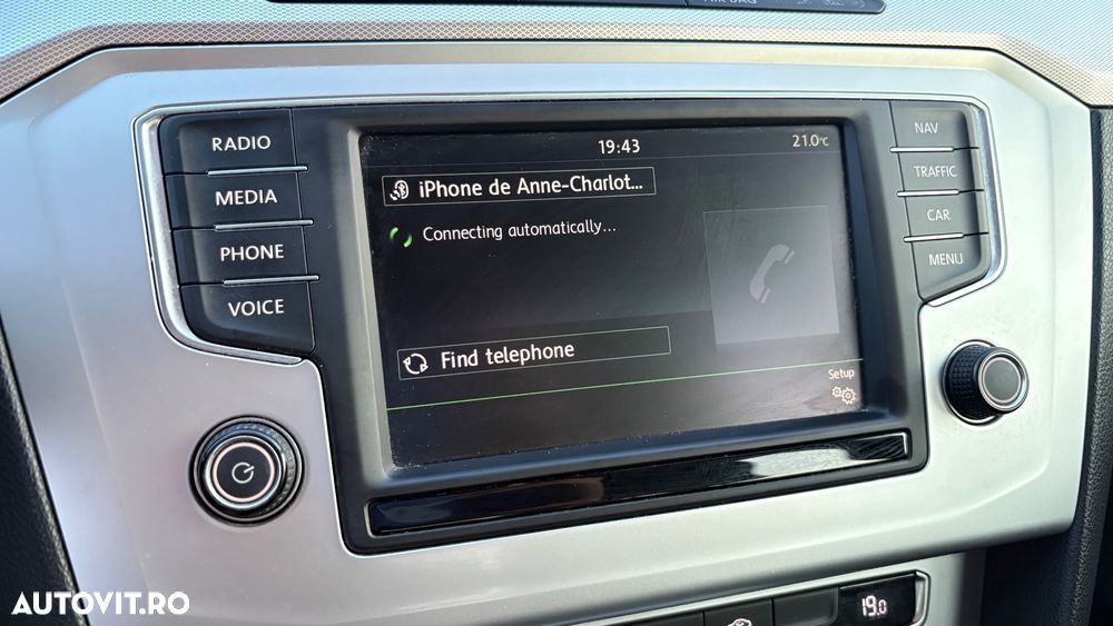 Volkswagen Passat 2.0 TDI (BlueMotion Technology) Comfortline - 14