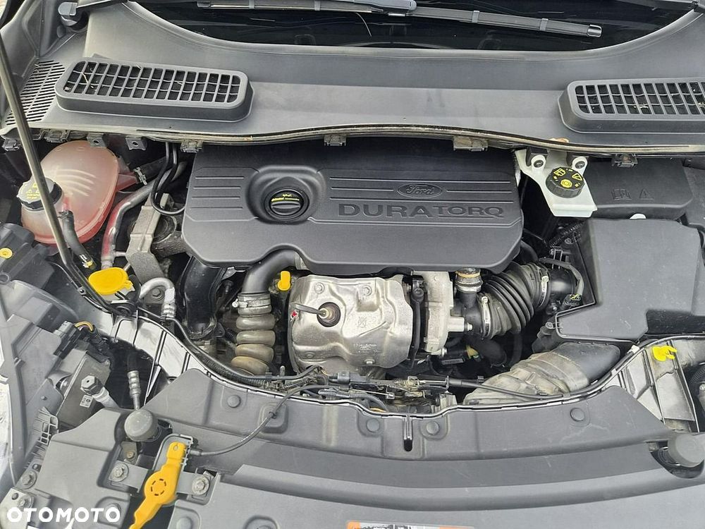 Ford Kuga - 25