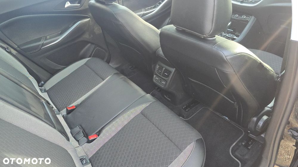 Opel Grandland X 2.0 CDTI Ultimate S&S - 10