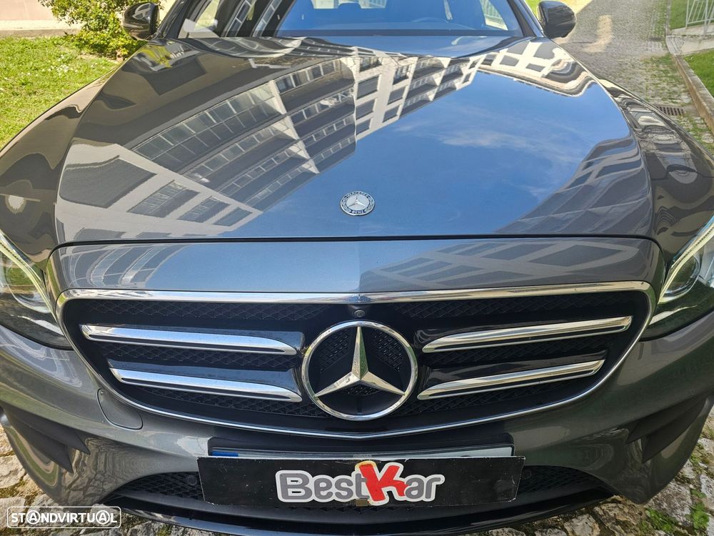 Mercedes-Benz E 350 d AMG 4-Matic - 8