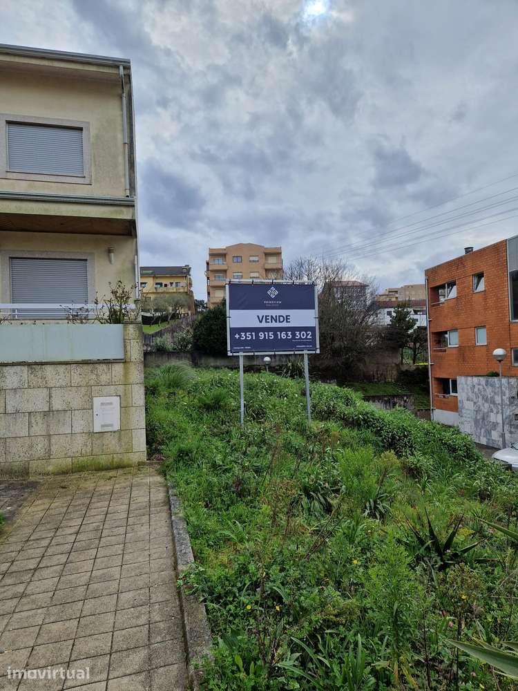 Terreno Exclusivo com Licença de Construção - Baguim do Monte - Grande imagem: 2/6