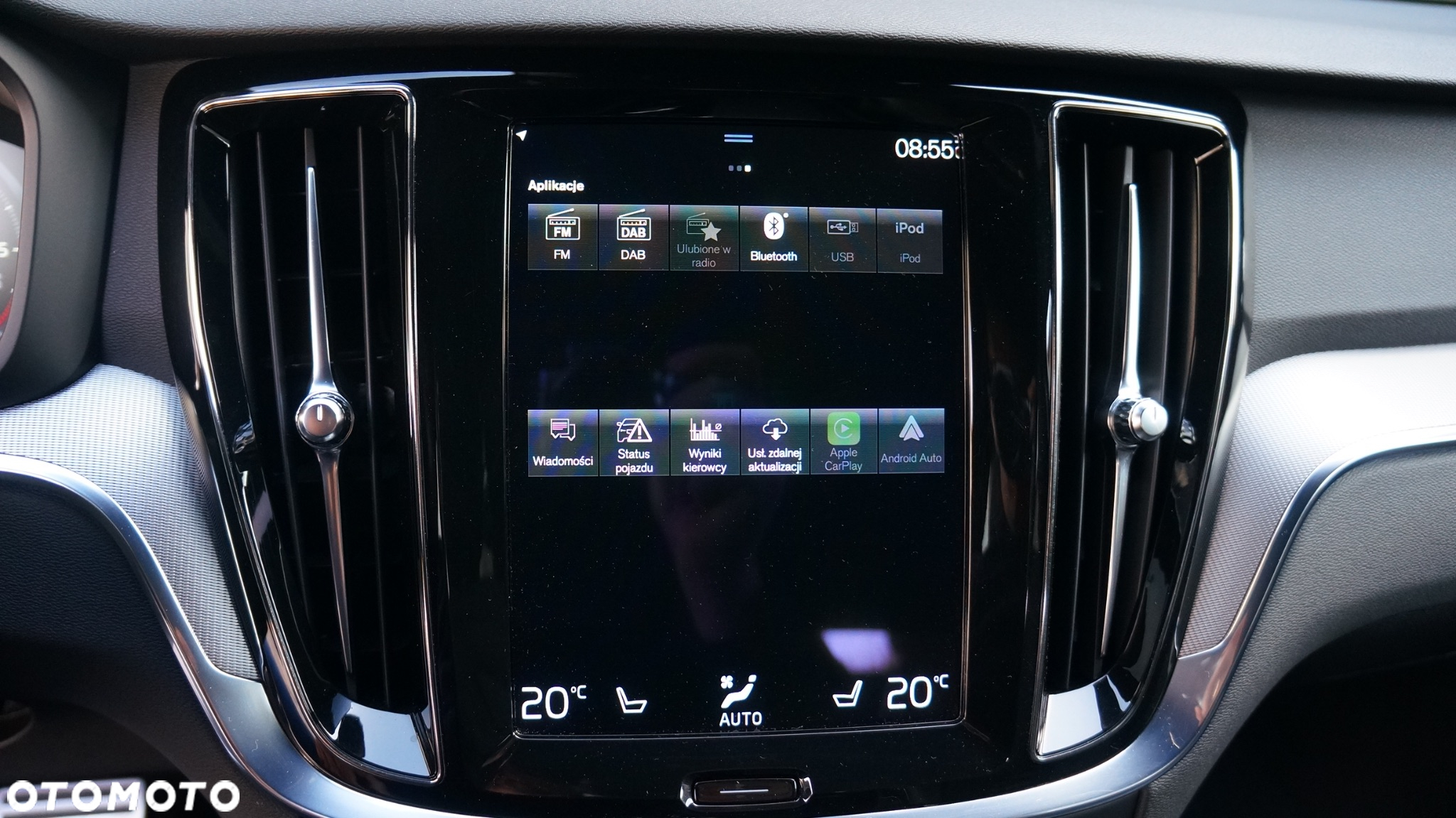 Volvo V60 D4 Geartronic R-Design - 30