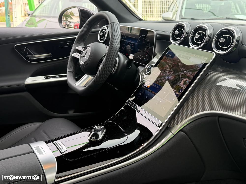 Mercedes-Benz GLC 300 de Coupe 4Matic - 29