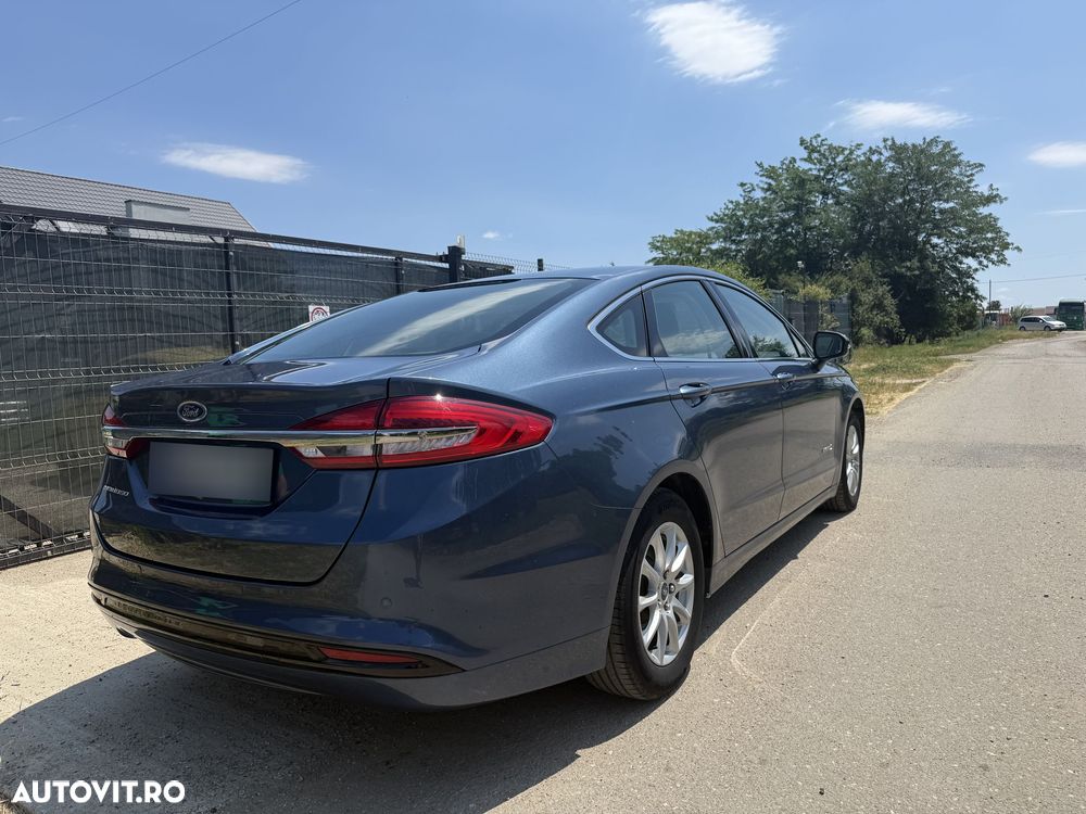 Ford Mondeo 2.0 HEV Titanium - 14
