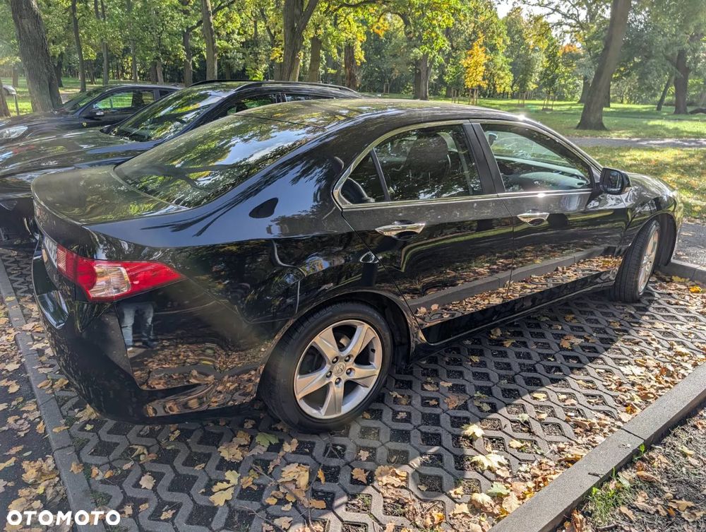 Honda Accord 2.0 Executive - 18