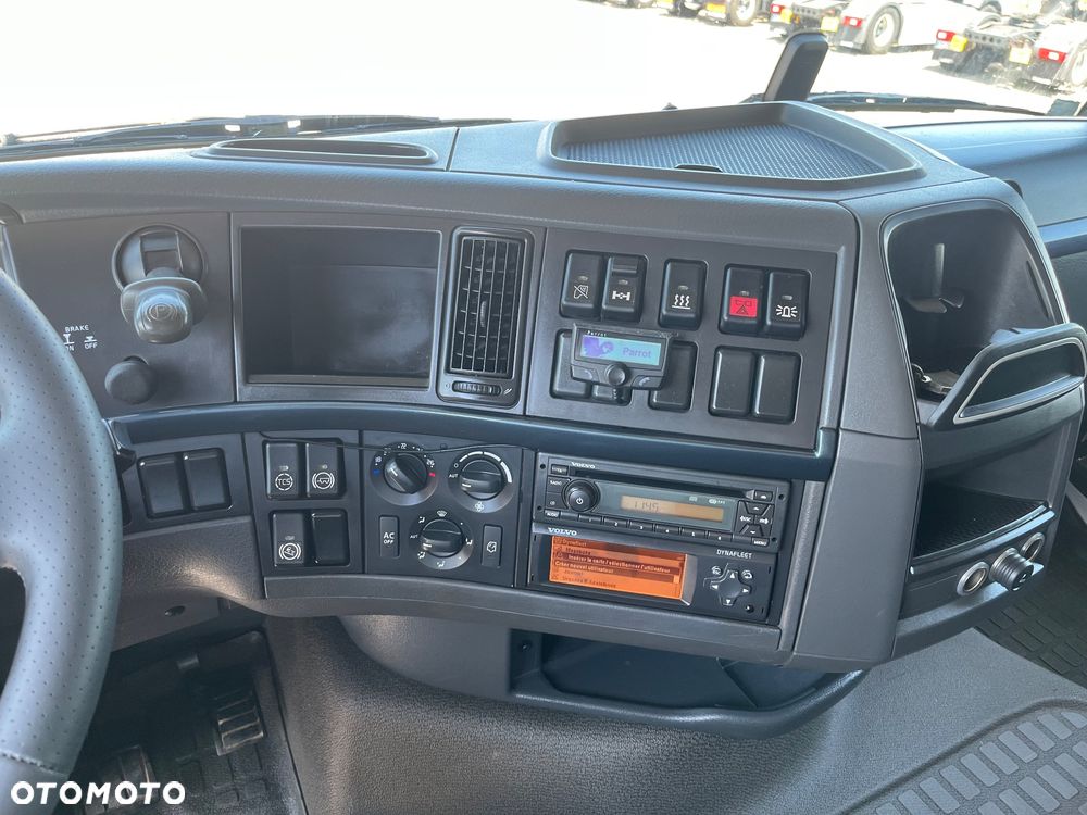 Volvo FH520 /Euro5 / Niski przebieg / Import Francja - 10