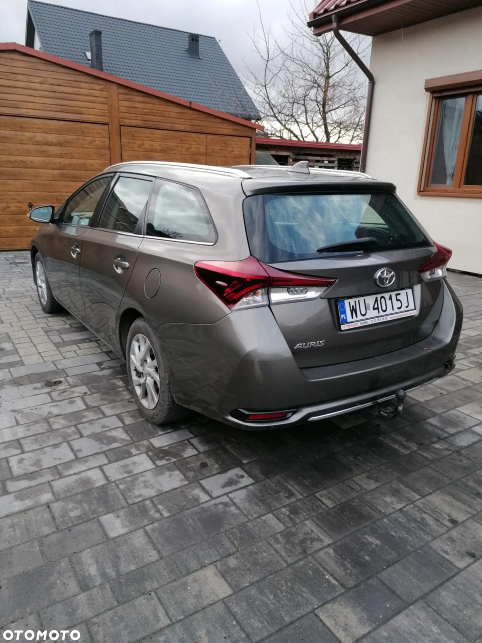 Toyota Auris 1.6 Classic Plus - 4