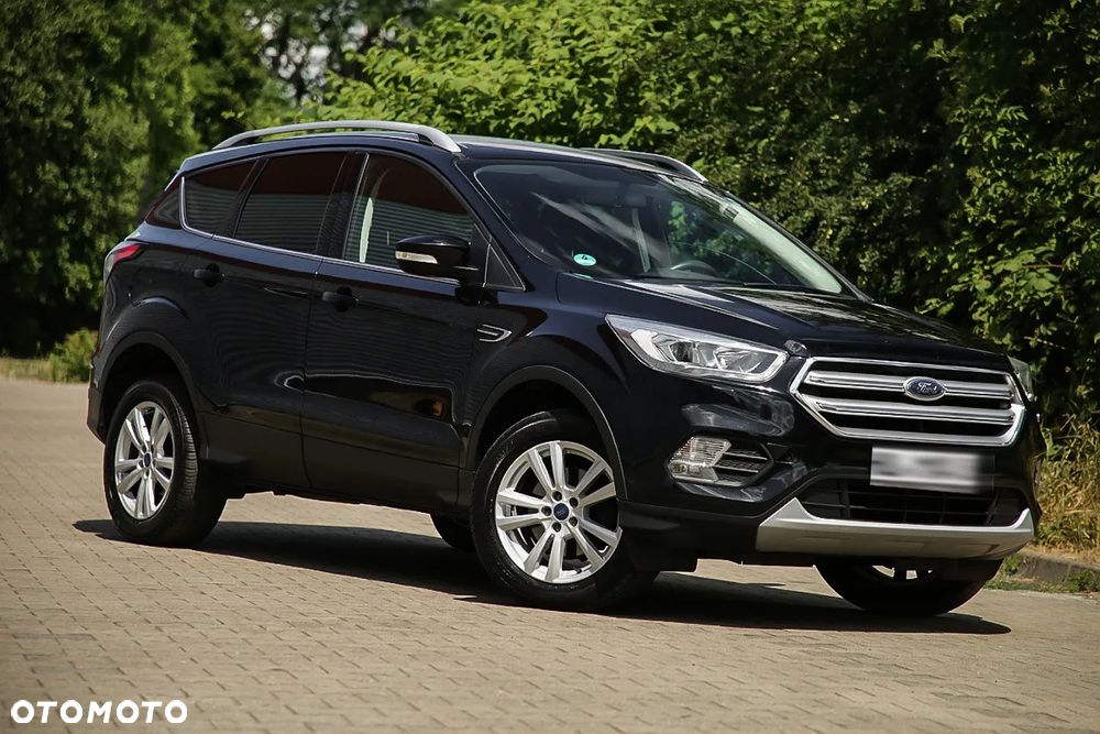 Ford Kuga 1.5 EcoBoost 2x4 Trend - 2