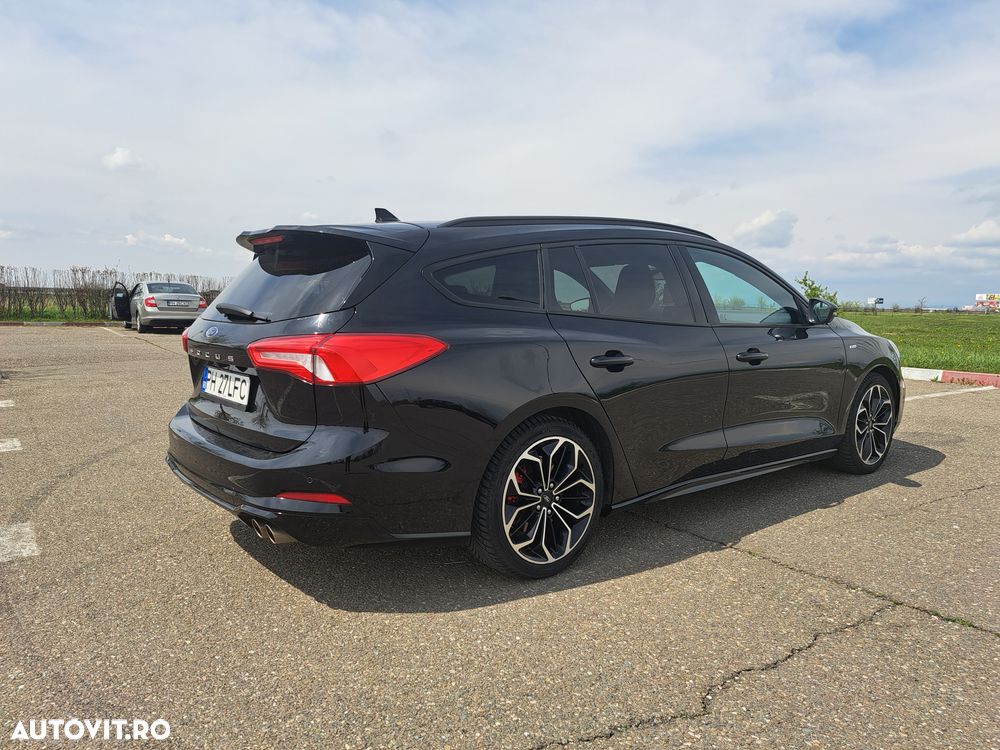 Ford Focus 1.5 EcoBoost ST-Line - 5