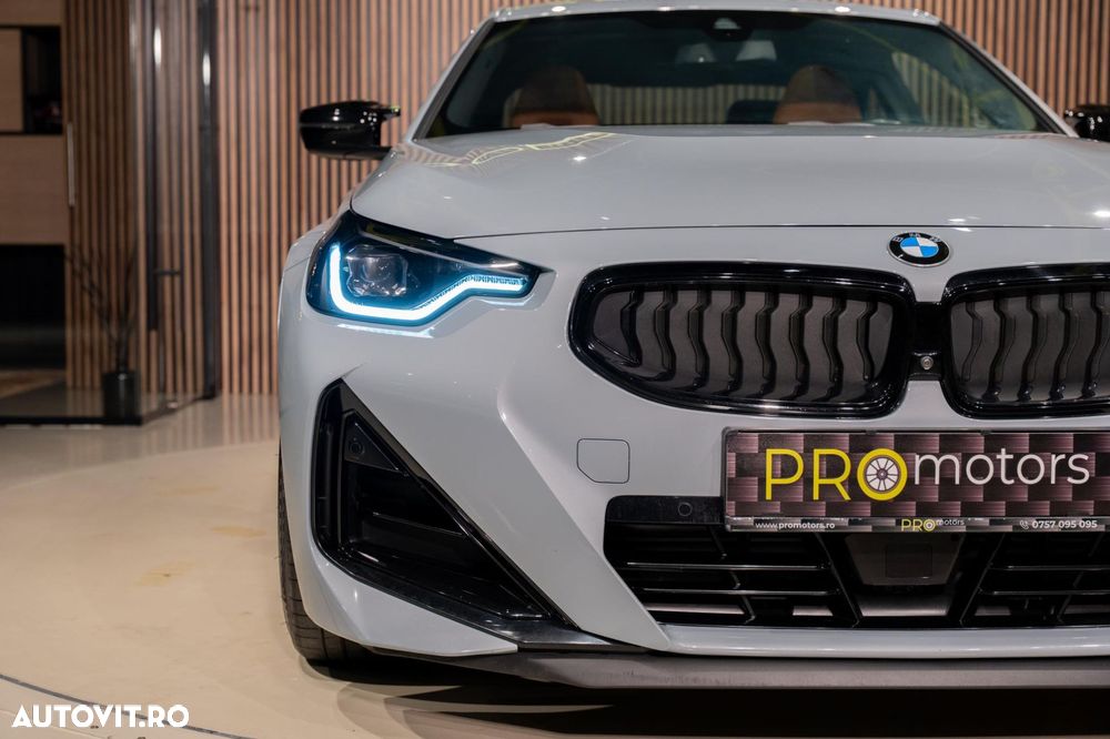 BMW M2 M240i xDrive AT - 17