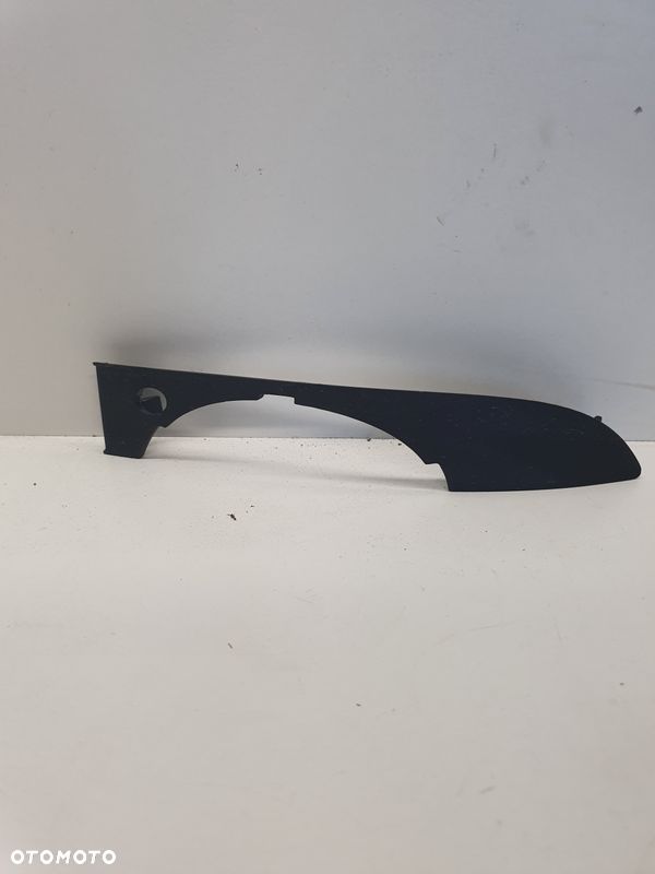 ZAŚLEPKA OSŁONA HALOGENU AUDI A4 B7 8E0807490