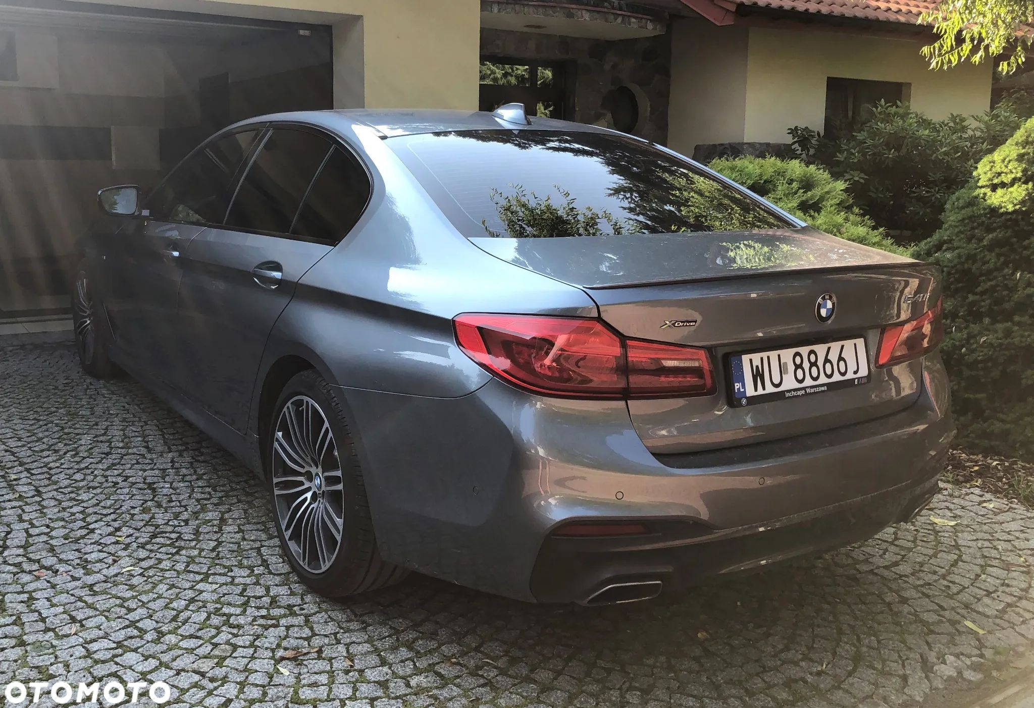 BMW Seria 5 540i xDrive - 1