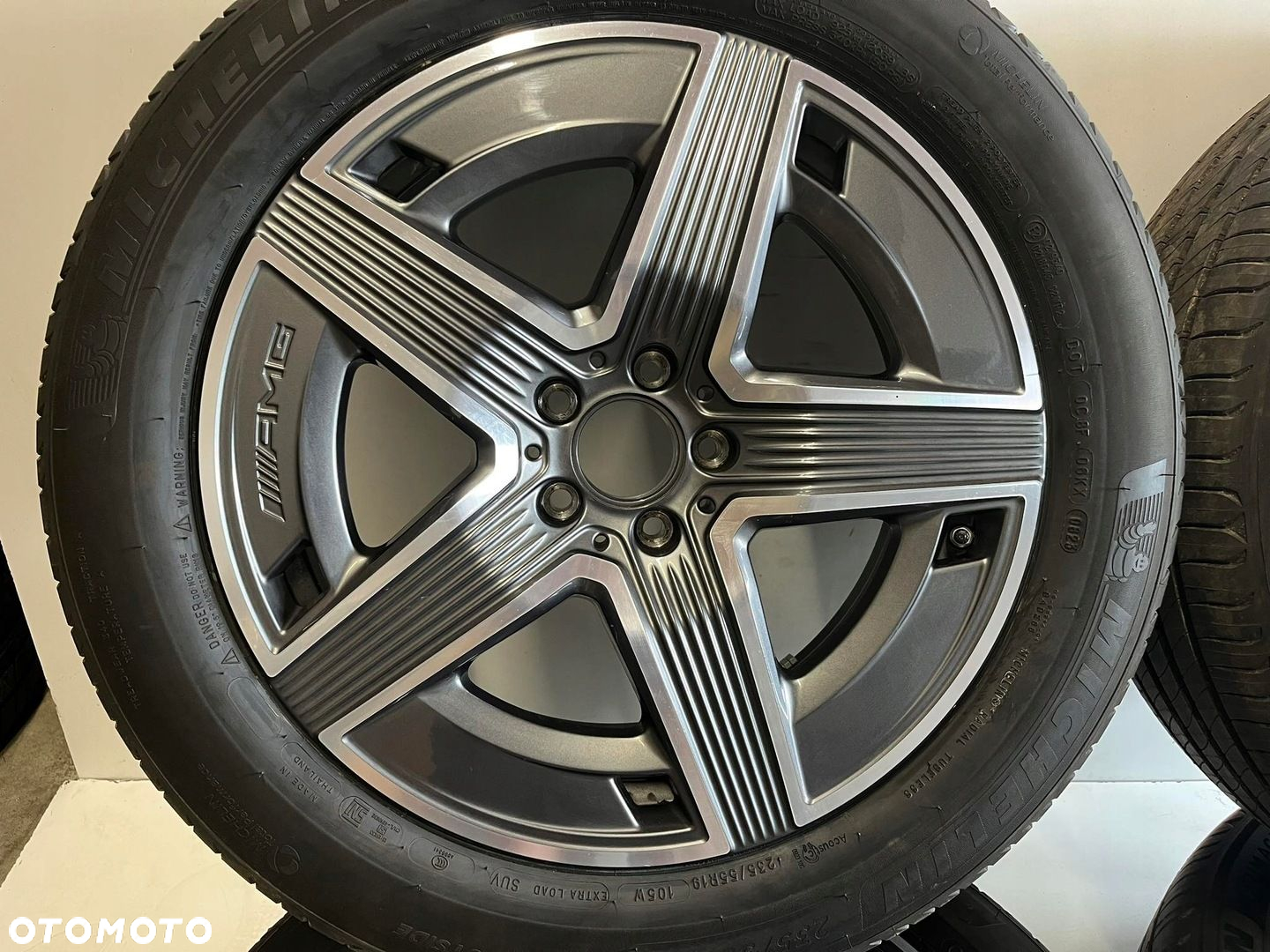 MERCEDES GLC W254 AMG FELGI KOŁA 8JX19 ET32.5 5X112 MICHELIN 235/55/19 - 3