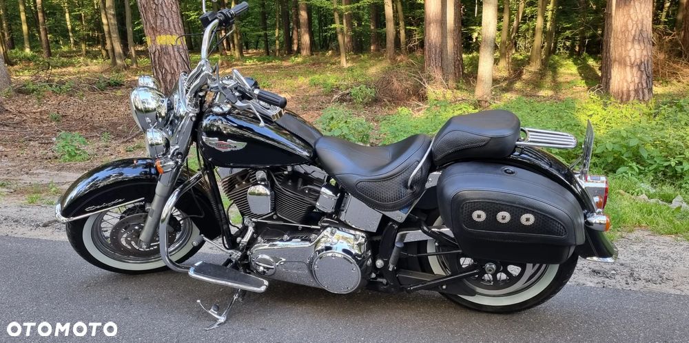 Harley-Davidson Softail Deluxe - 3