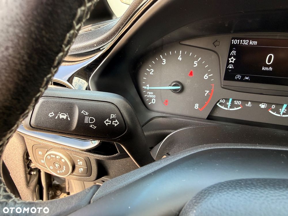 Ford Fiesta 1.0 EcoBoost Titanium EU6 - 34