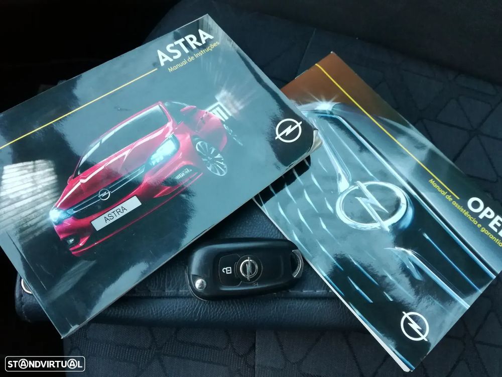 Opel Astra Sports Tourer 1.6 CDTI Ecotec 120 Anos S/S - 33