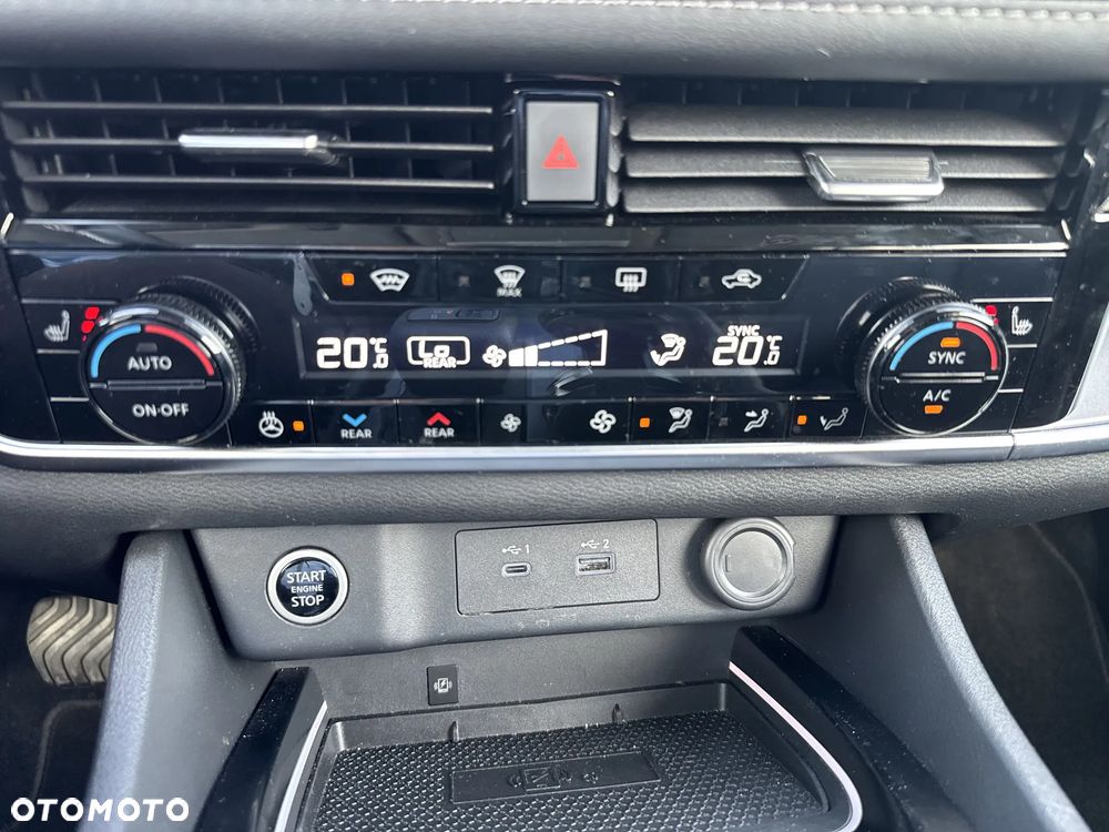 Nissan X-Trail - 16