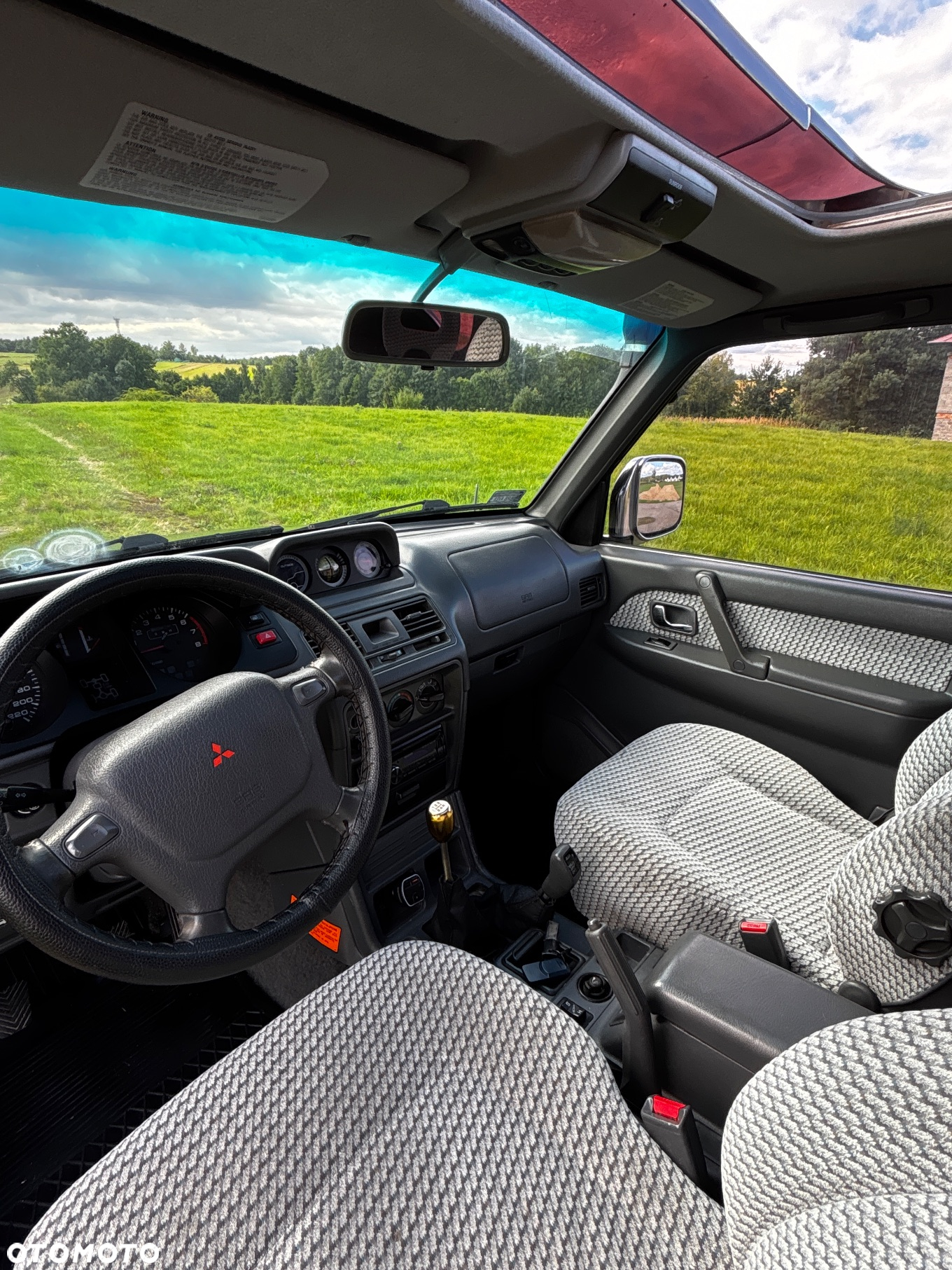 Mitsubishi Pajero 3.0 GLS - 11
