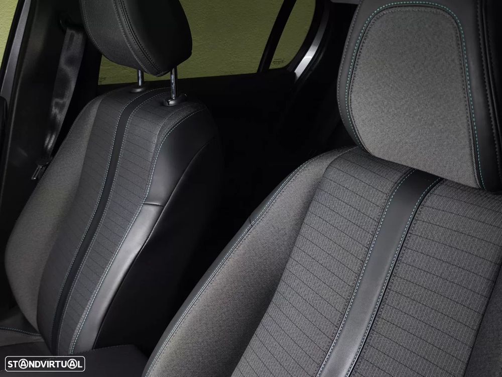 Peugeot 208 PureTech 100 EAT8 Allure Pack - 7