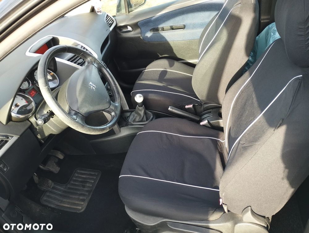 Peugeot 207 1.6 16V Sporty - 17
