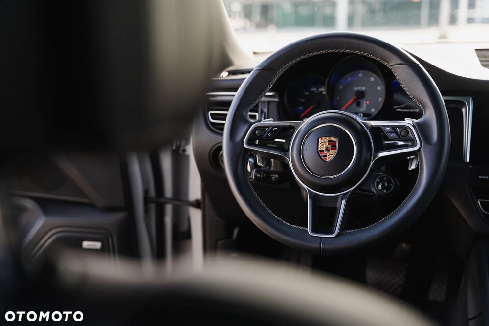 Porsche Macan GTS - 12