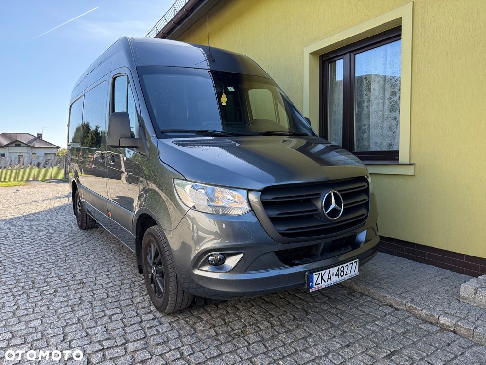 Mercedes-Benz Sprinter - 22