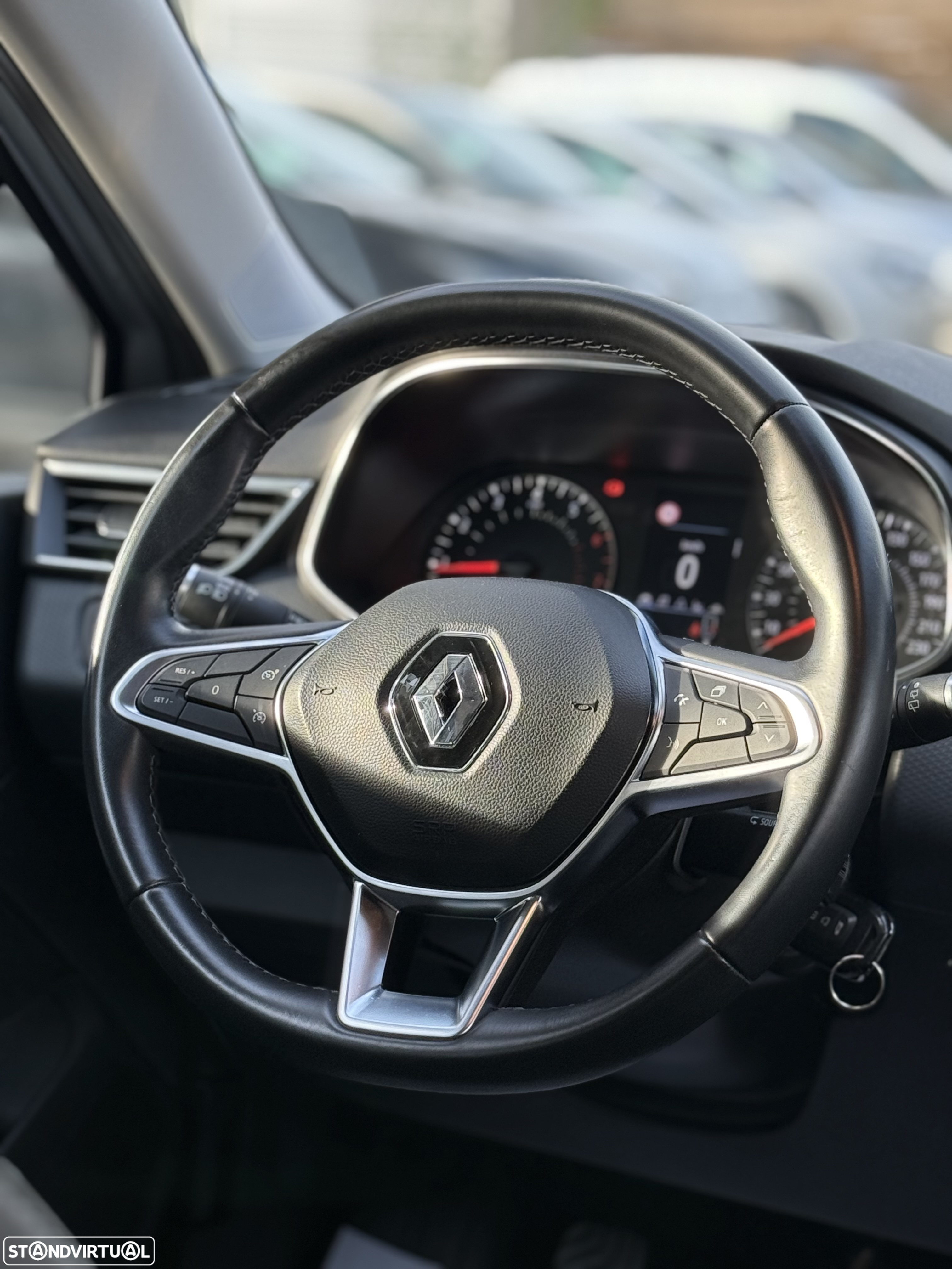 Renault Clio 1.0 TCe Exclusive - 6