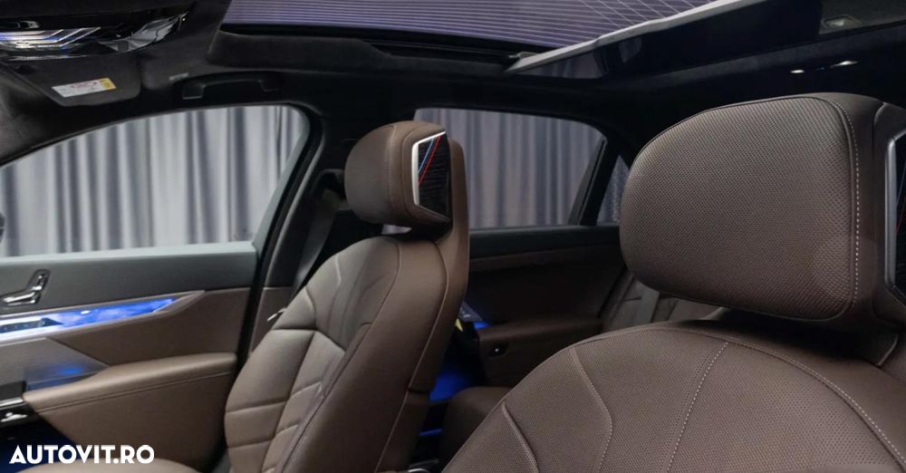 BMW Seria 7 - 16