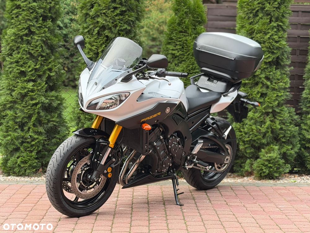 Yamaha FZ8 - 5