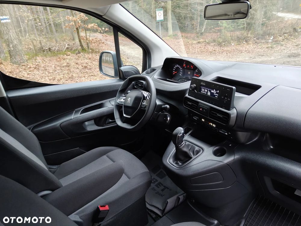 Peugeot Partner - 21