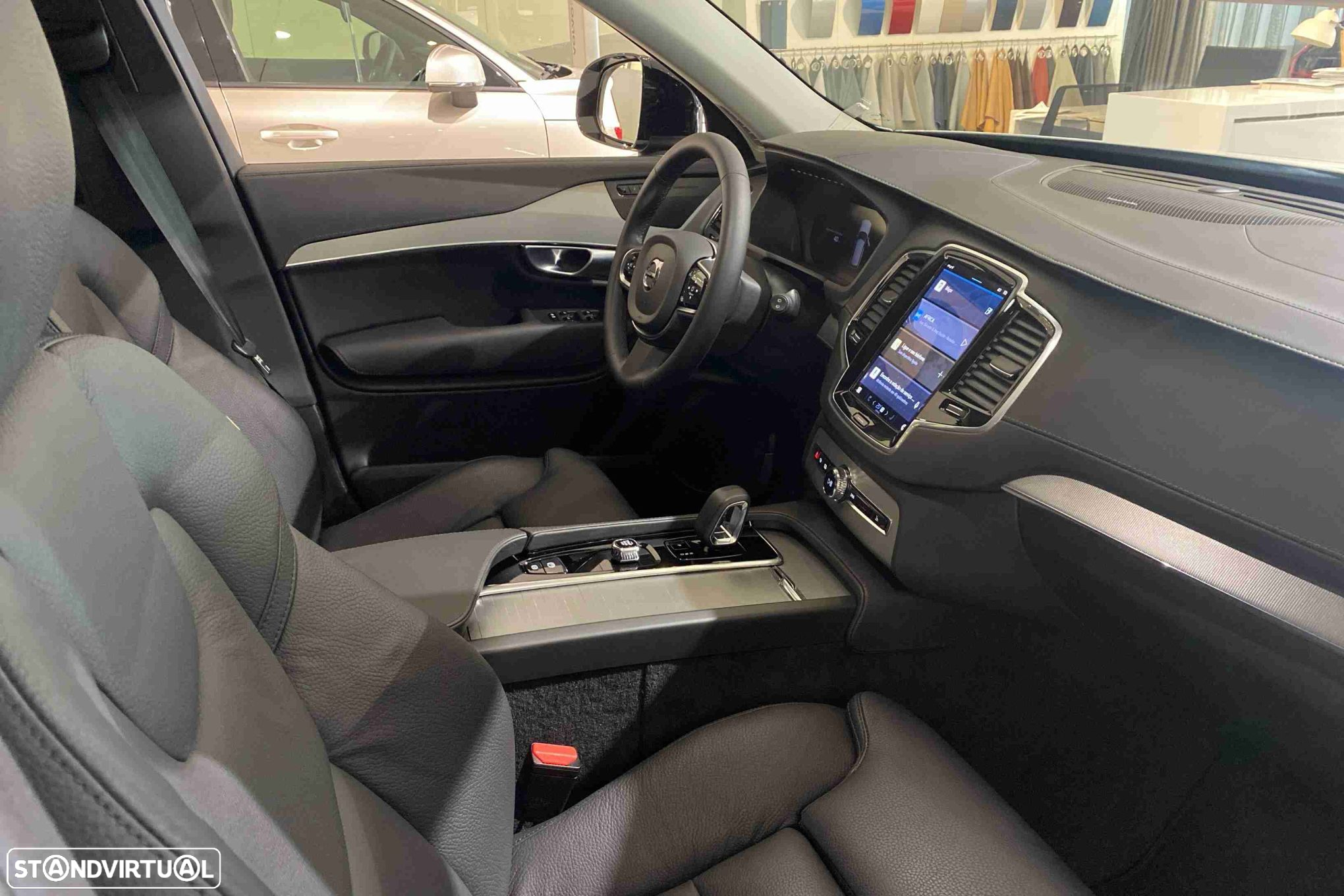 Volvo XC 90 2.0 T8 PHEV R-Design AWD - 8