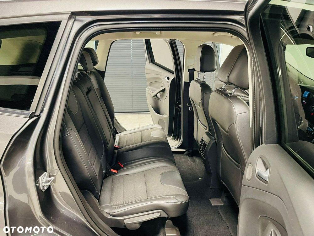 Ford Kuga 2.0 TDCi 4x4 Individual - 37