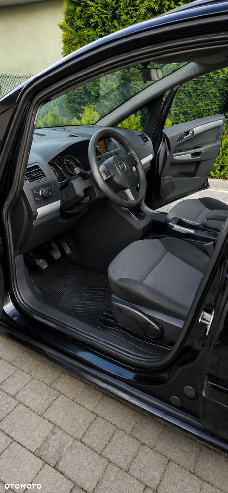 Opel Zafira 1.8 Cosmo - 7