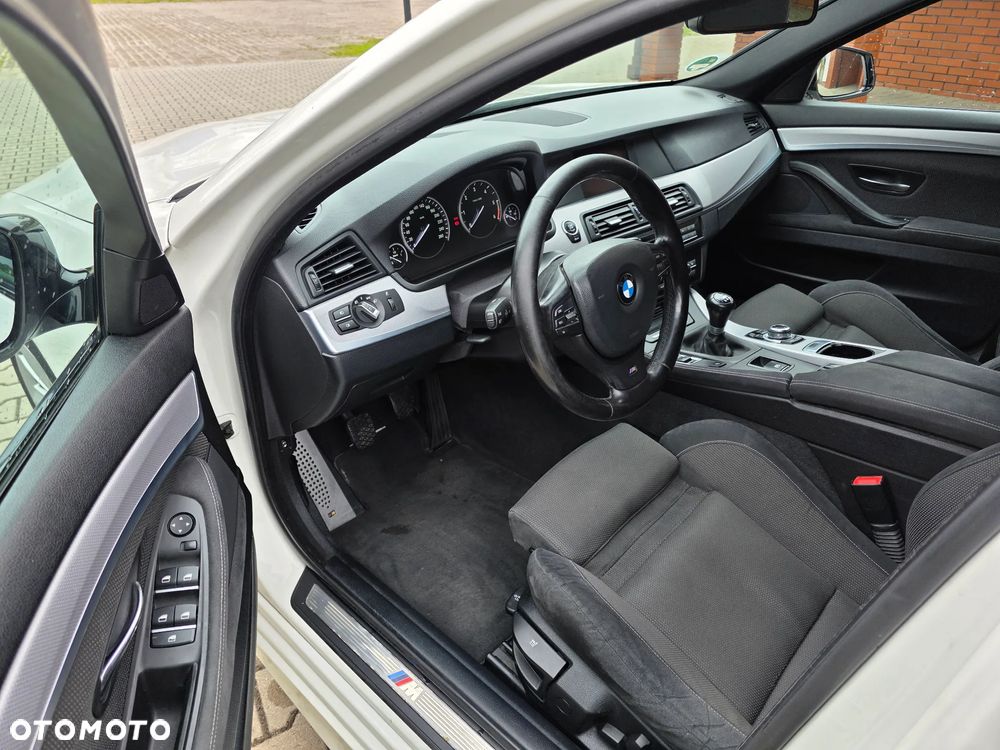 BMW Seria 5 - 11