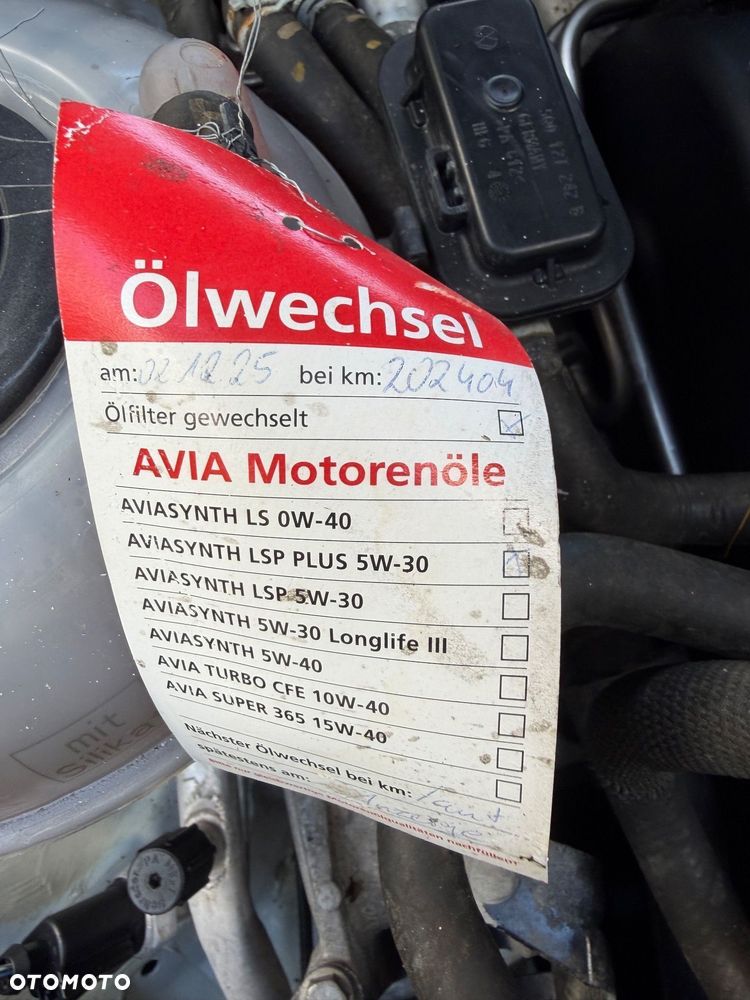 Skoda Octavia 2.0 TDI DSG RS - 33