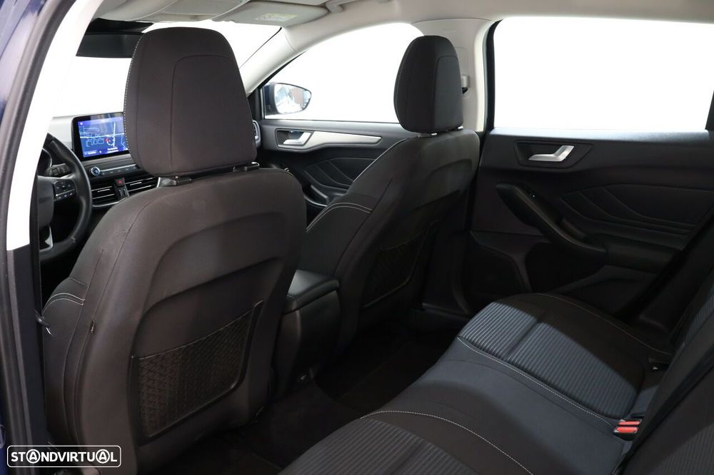 Ford Focus 1.5 TDCi EcoBlue Titanium - 9