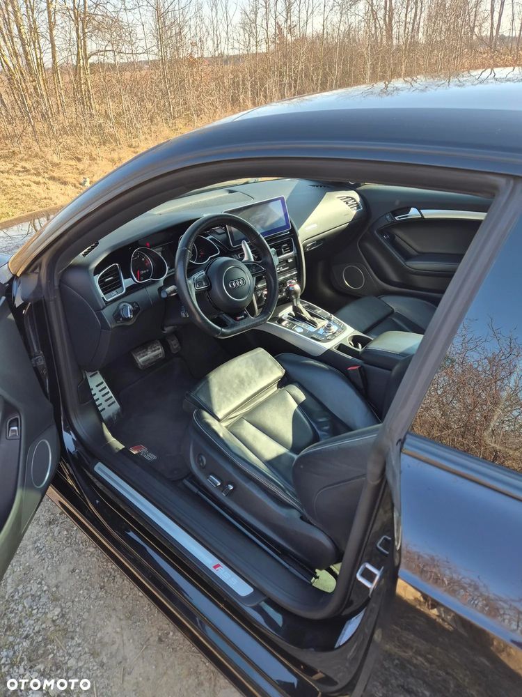 Audi RS5 Coupé S tronic - 21