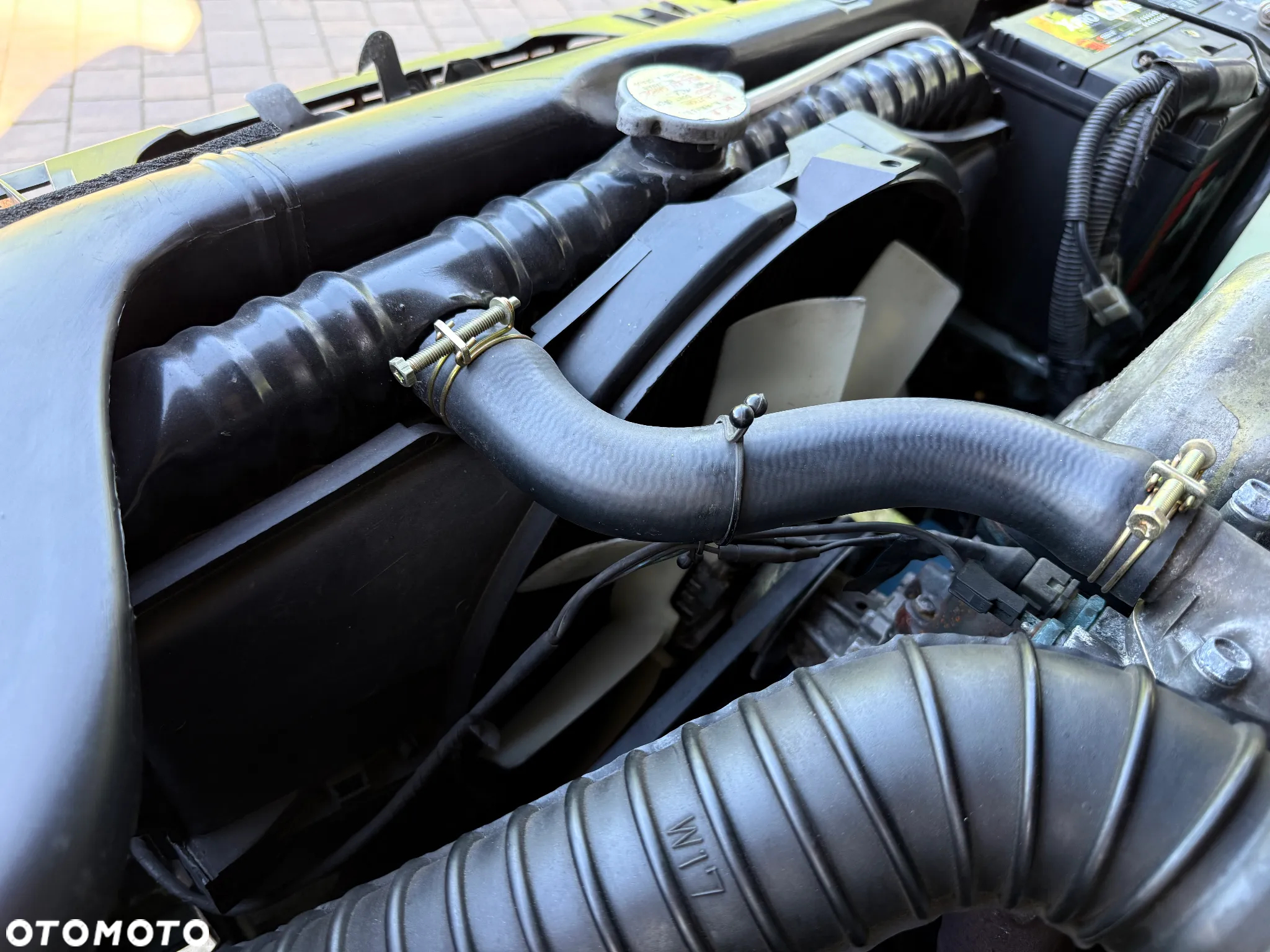Nissan Bluebird - 27